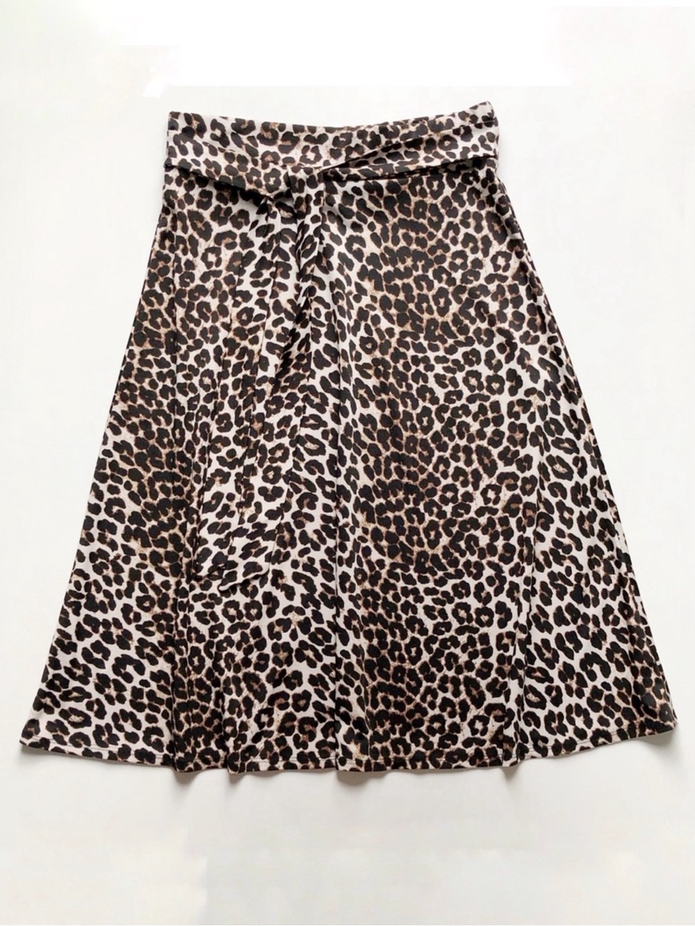 Meg & Margot Leopard Animal Print With Tie Midi Skirt Size S